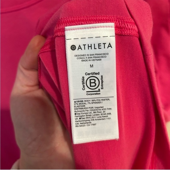 Athleta Fuchsia Hot Pink Long Sleeve Crewneck Athletic Top Women’s Size Medium - Picture 4 of 6